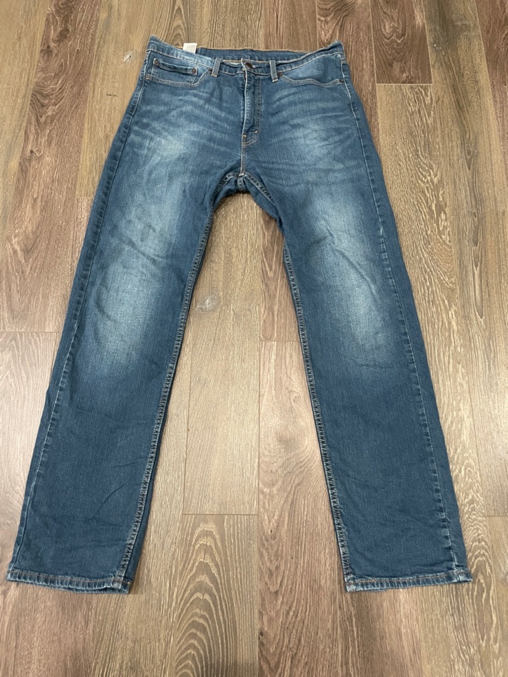 Signature by Levi Strauss Men's Medium Blue Straight Jeans